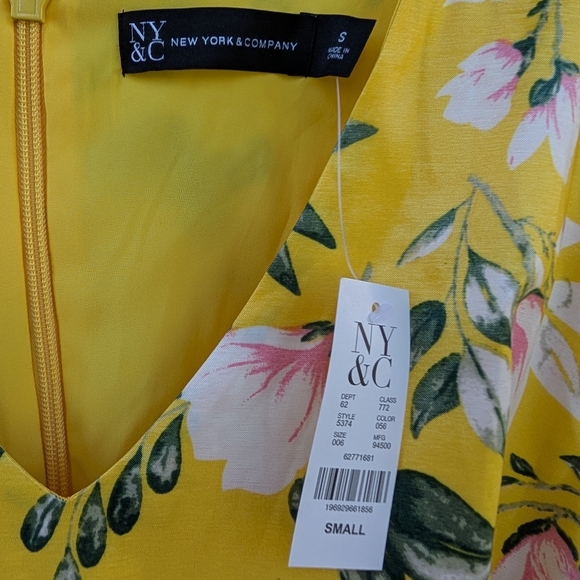 NY & Co Floral-Print Balloon-Sleeve Belted Dress NWT Yellow - Picture 6 of 7